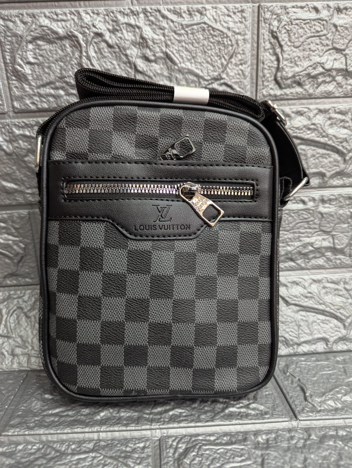 LOUIS VUITTON-INSPIRED CROSSBODY BAG