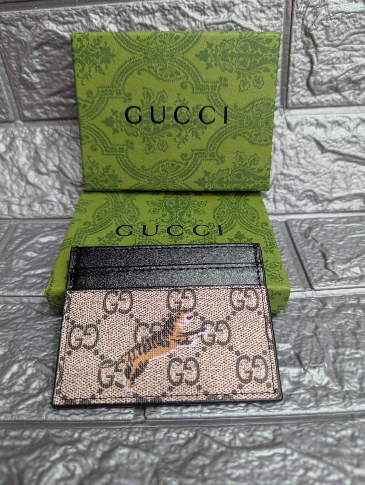 GUCCI-CARD HOLDER